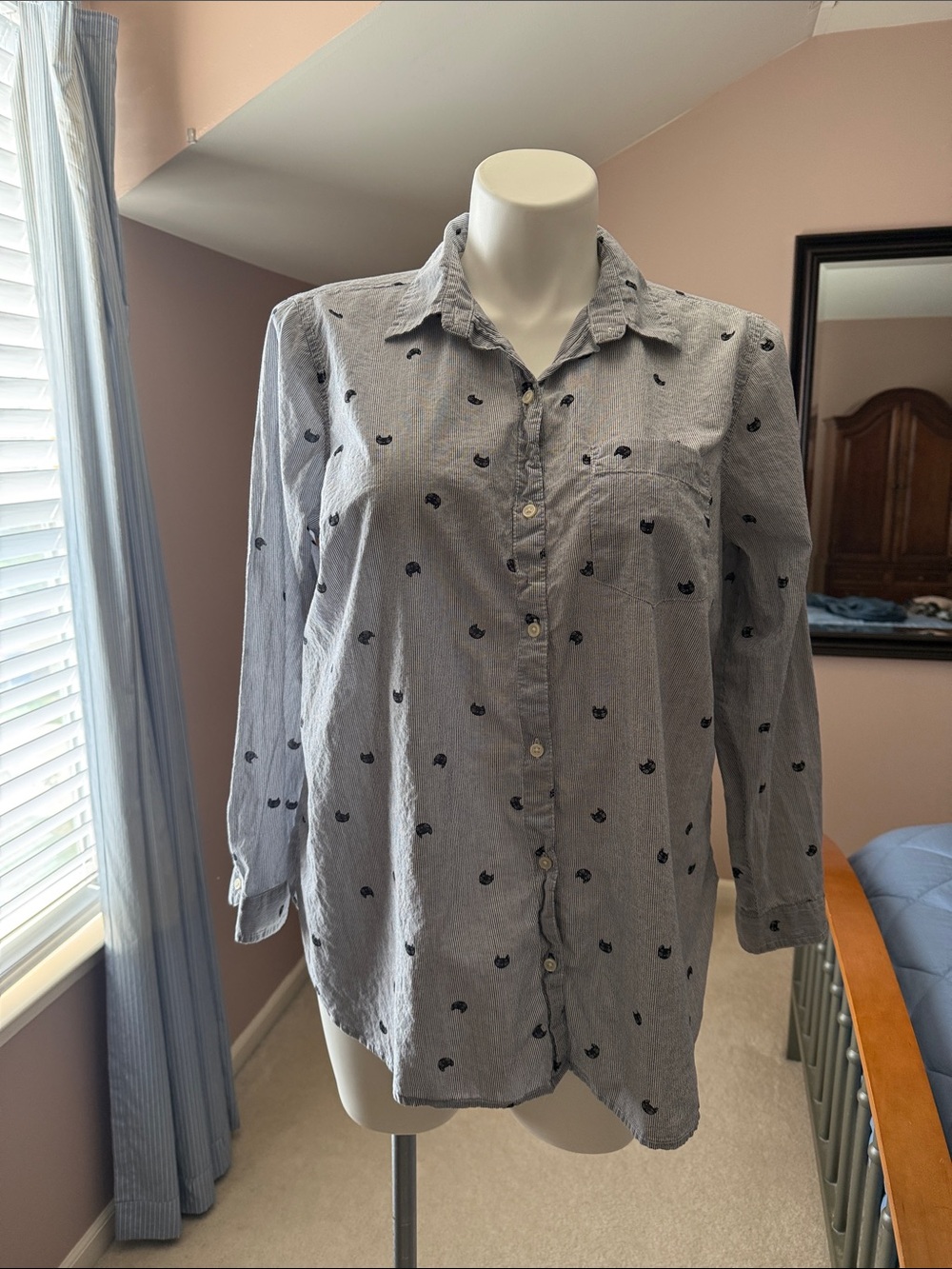 Old Navy Light Grey Striped Cat Print Button Down Shirt -1X